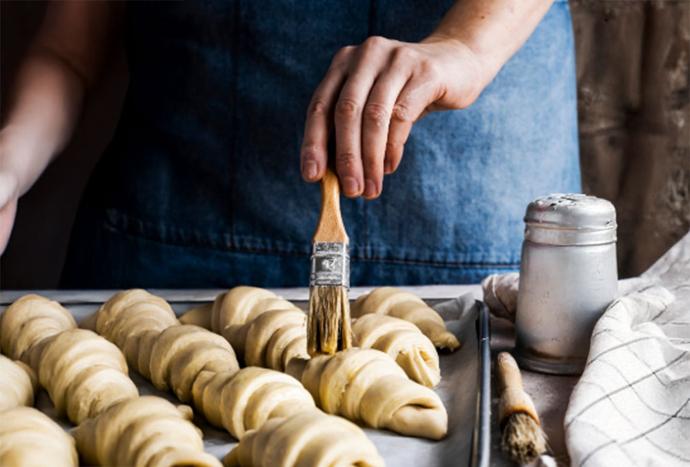 Pastry Brush & Dough Tools