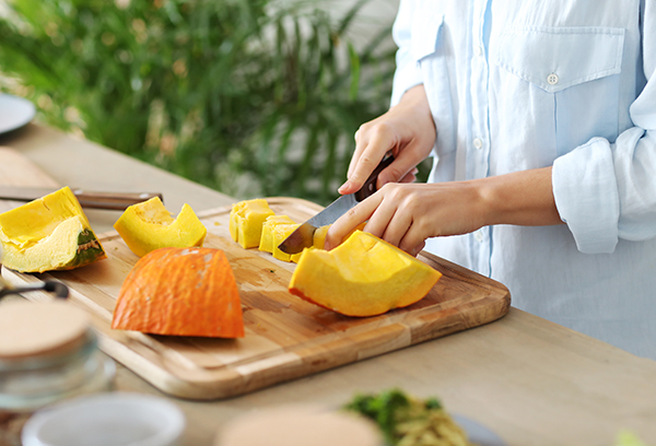 Knives, Cutlery & Cutting Boards