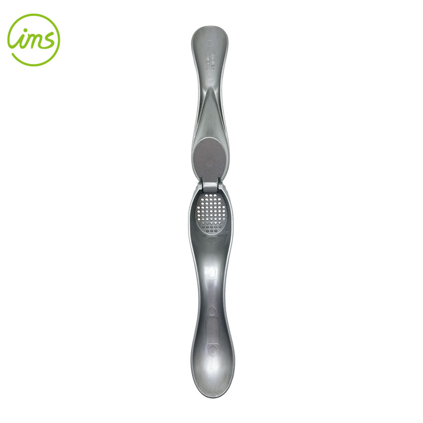 Heavy Duty Aluminum Garlic Press Crusher with Ergonomic Handle