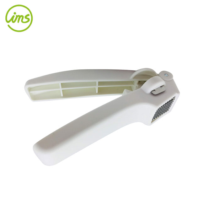 Garlic Press with ABS Handle – Ergonomic Manual Garlic Crusher Tool