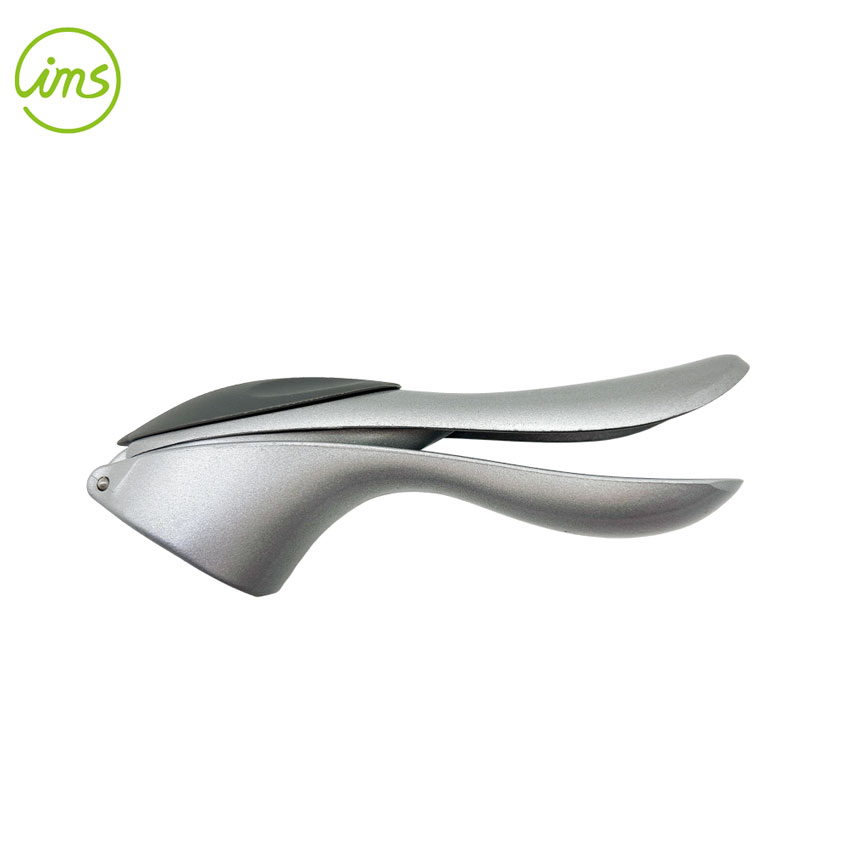 Heavy Duty Aluminum Garlic Press Crusher with Ergonomic Handle