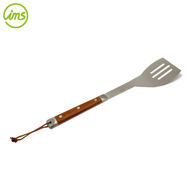 stainless steel bbq turner with wooden handle | long handle grill spatula